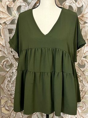EUC 12PM Olive Green V-Neck Babydoll Tiered Flowy Top Sz L